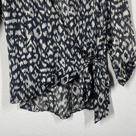 Veronica M Size XS Animal Print Wrap Top Blouse Tan Black Tie Side Long Sleeves - Picture 3 of 8